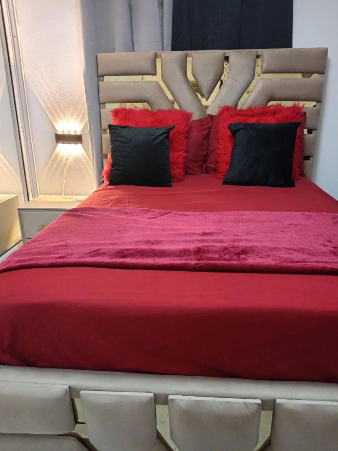 Apartamentos De 1 2 Y 3 Habitaciones Santiago De Los Caballeros Εξωτερικό φωτογραφία